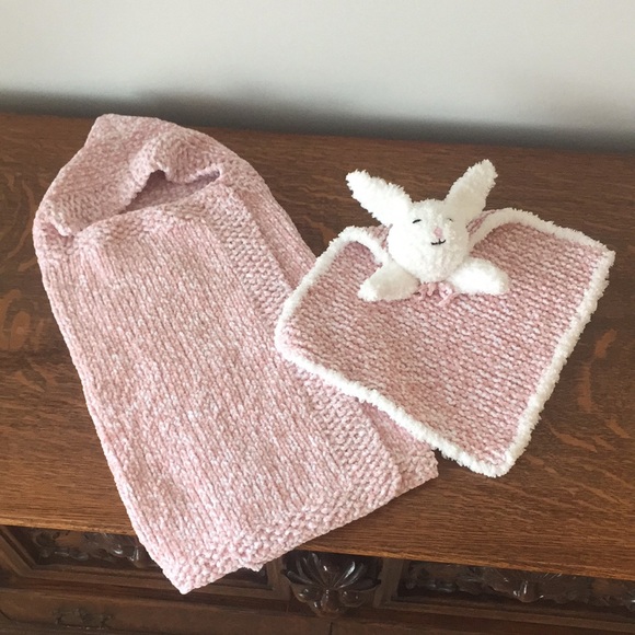 Handmade Knitted Baby Wrapping Snuggle Blanket - Picture 1 of 7